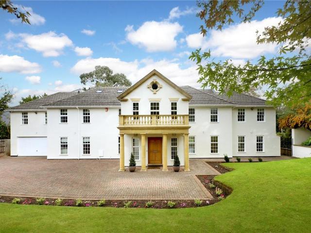 House for rent in Sunningdale