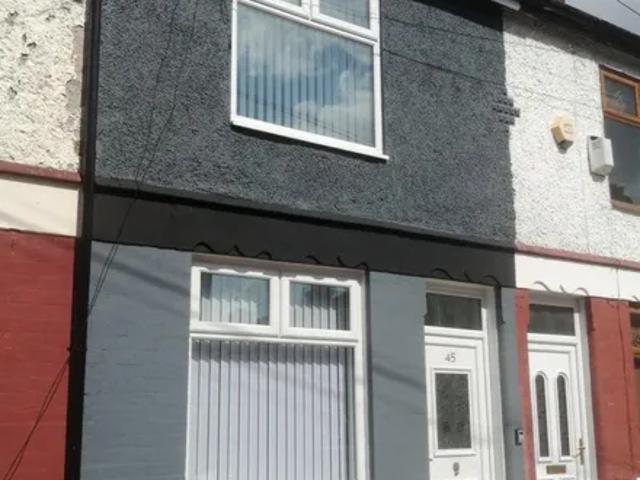 House for rent in Calderstones