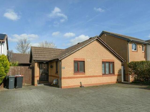 House for sale in Little Neston, West Vale