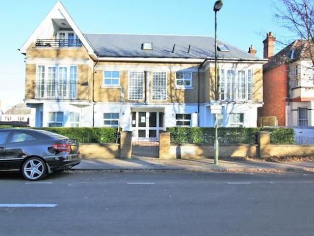 Apartment for rent in Hendon, Greater London