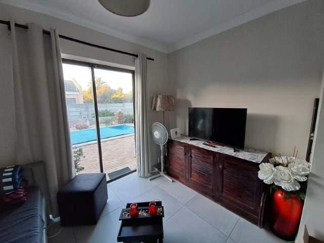 Apartment for rent in Blouberg, Western Cape