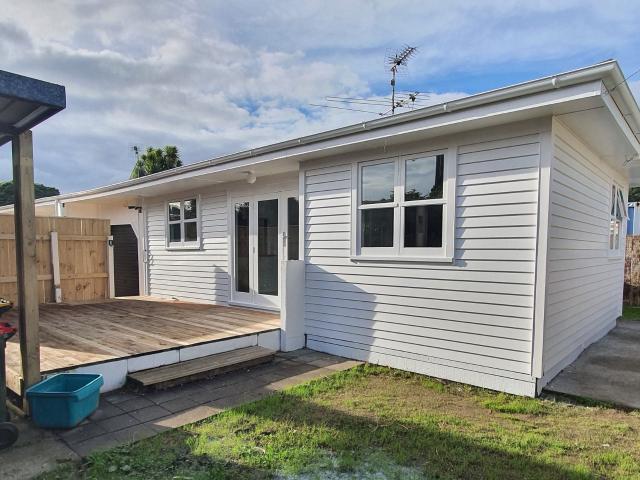 Apartment for rent in Days Bay, Wellington