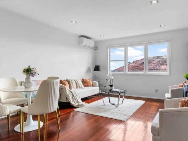 Apartment for rent in Blockhouse Bay, Whau