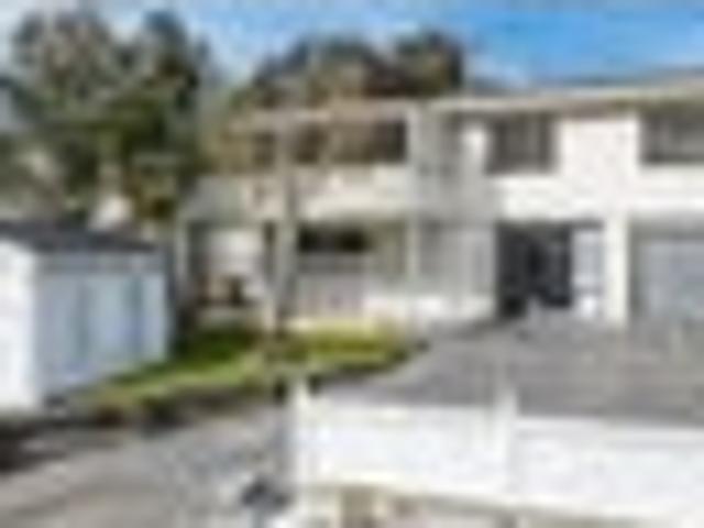 House for sale in Wakatu
