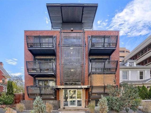 Room for rent in Capitol Hill, Denver