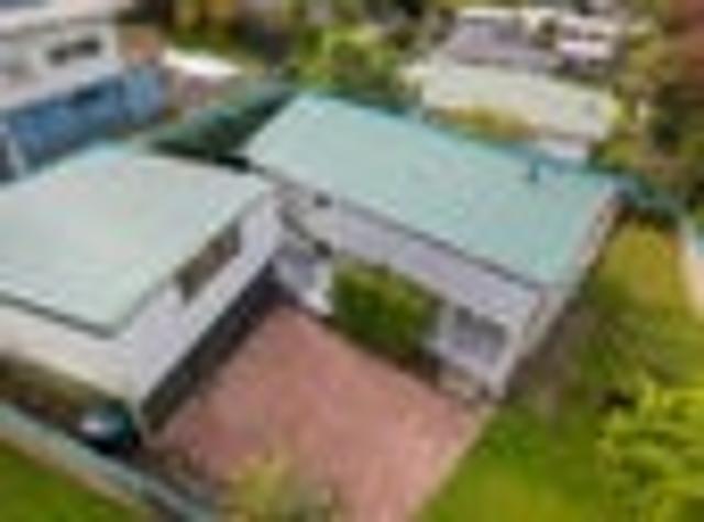 House for sale in Wairau Valley