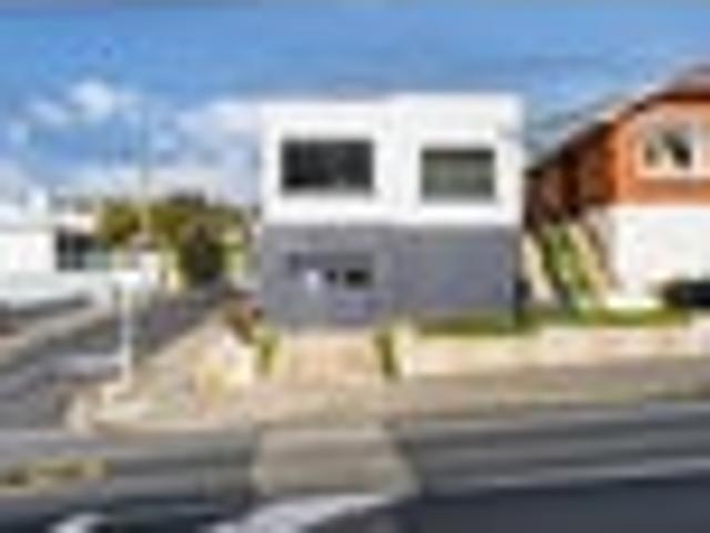 House for sale in Otakou