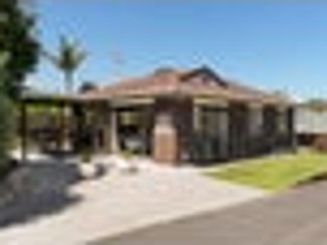 House for sale in Arataki, Bayfair