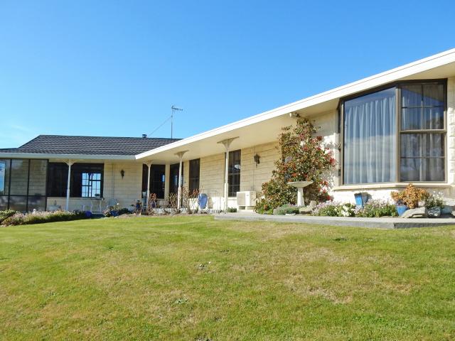 Apartment for rent in Otakou