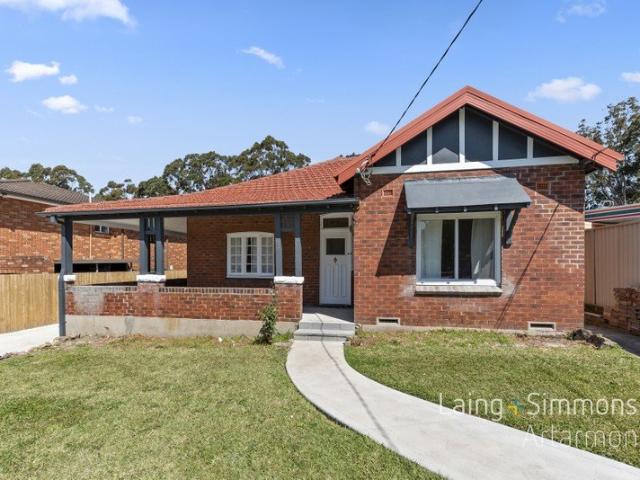 House for rent in Lower North Shore, Sydney