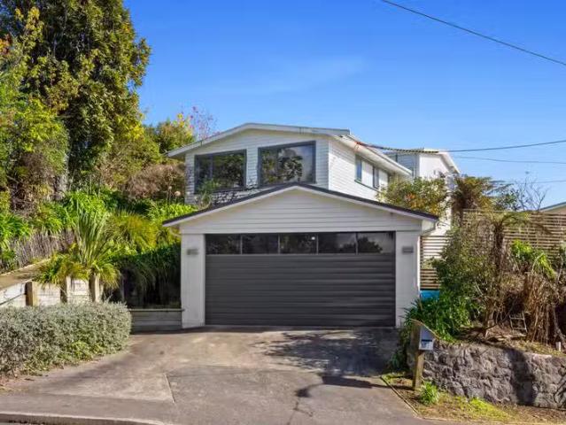 House for sale in Hillsborough, Taranaki