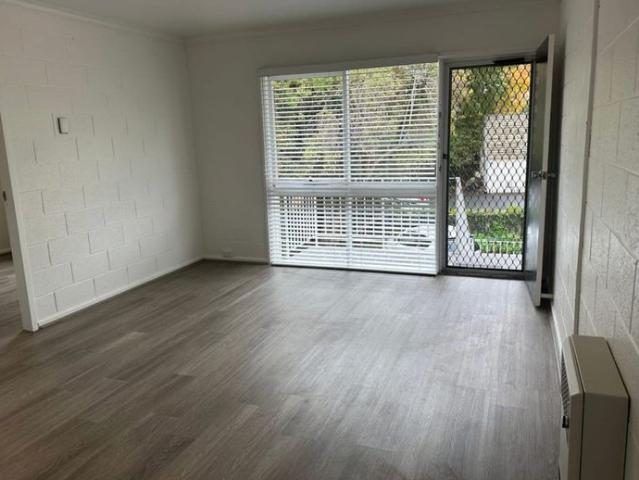 Apartment for rent in Lower Sandy Bay Shopping Area, Hobart