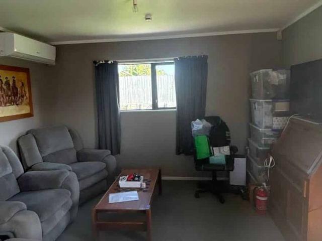 House for rent in Awhitu, Oroua County