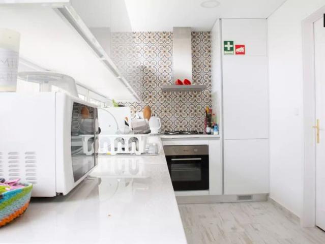 Quarto alugar em Avenidas Novas, Lisboa