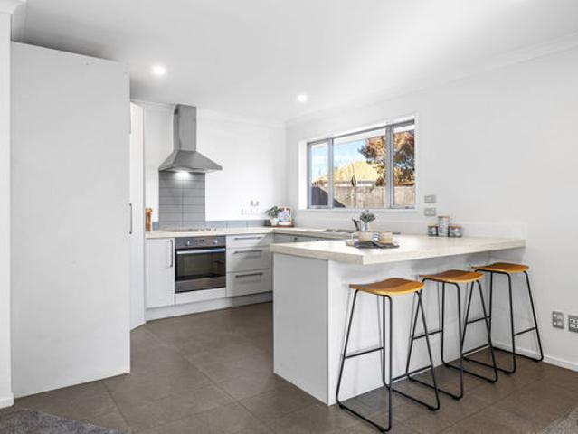 Property for sale in Canterbury