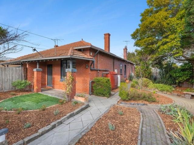 House for sale in Hughesdale