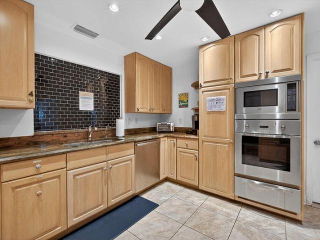Room for rent in Cape Coral, Florida