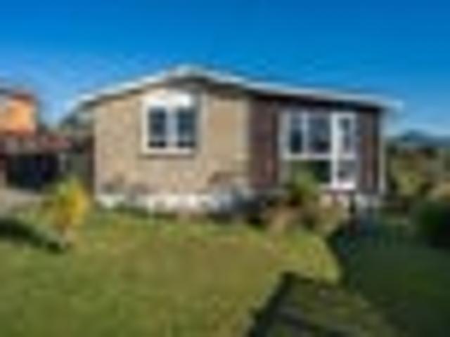 House for sale in Otakou