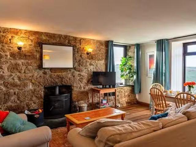 Apartment for rent in Mayon, Sennen