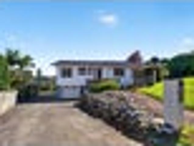 House for sale in Wairau Valley