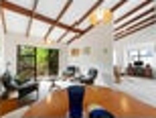 Townhouse for sale in Balmoral