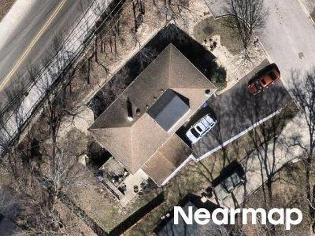 House for sale in Mchenry, Illinois