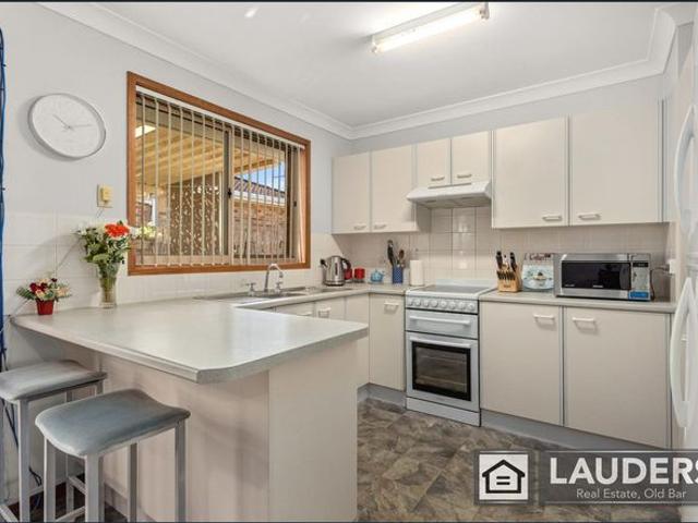 House for rent in Old Bar, Mid-Coast Council