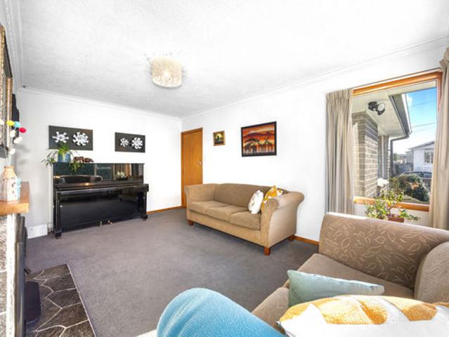 Property for sale in Canterbury