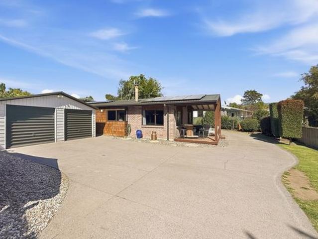 Property for rent in Omokoroa, Bay Of Plenty