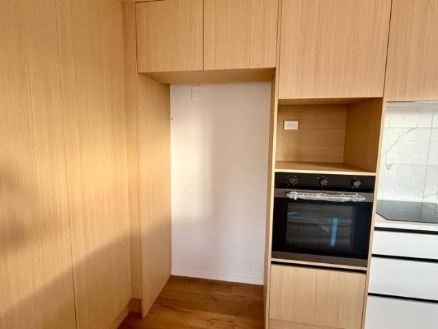 House for rent in Paremoremo