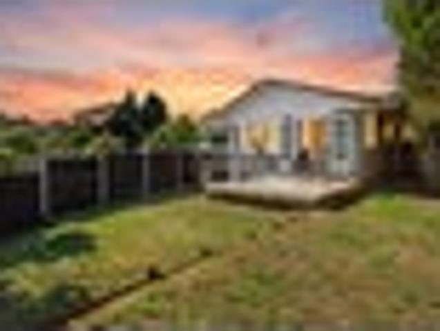 House for sale in Pauatahanui, Wellington