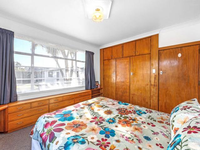 Property for sale in Canterbury