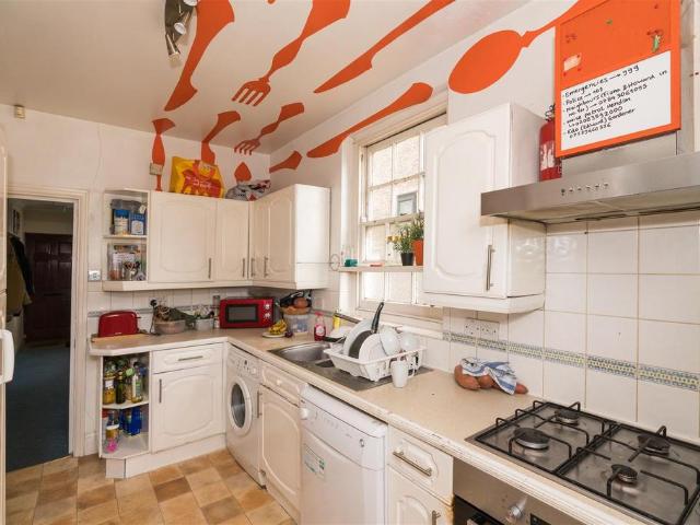 Apartment for rent in Hendon, Greater London