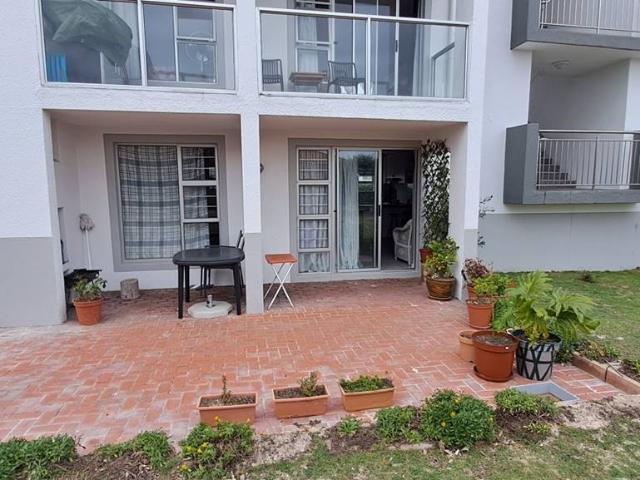 Apartment for rent in Blouberg, Western Cape