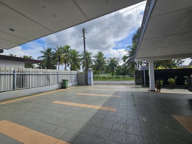Bungalow for rent in Kuching, Sarawak