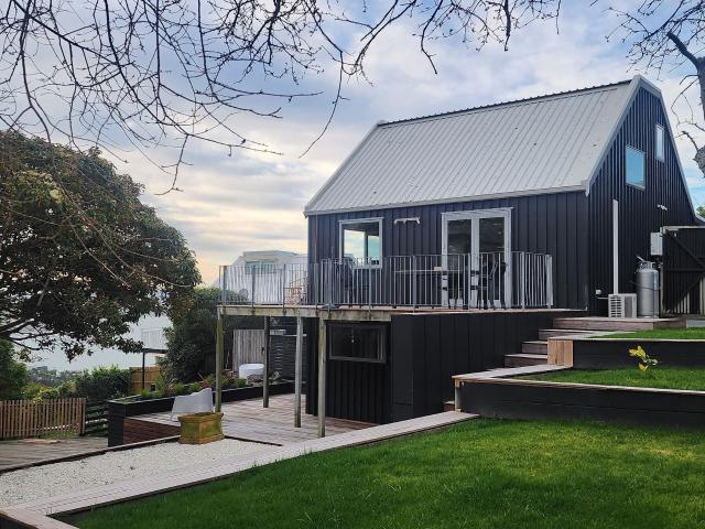 House for rent in Saint Andrews Hill, Christchurch