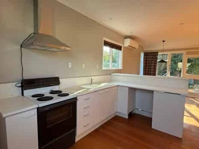 House for rent in Chaslands, Canterbury