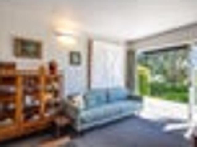 House for sale in Omiha, Oroua County
