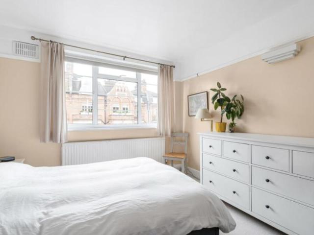 Room for rent in Hammersmith, Greater London