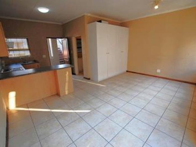 Apartment for rent in Alexandra, Gauteng