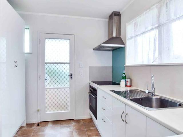 Apartment for rent in Te Papapa, Maungakiekie-Tāmaki