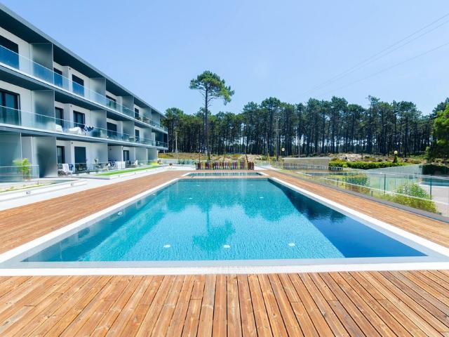 Apartamento alugar em Pederneira, Leiria