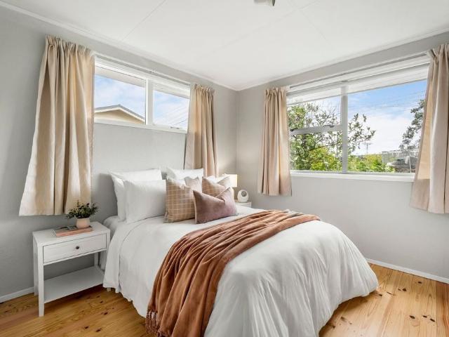 House for rent in Paremoremo
