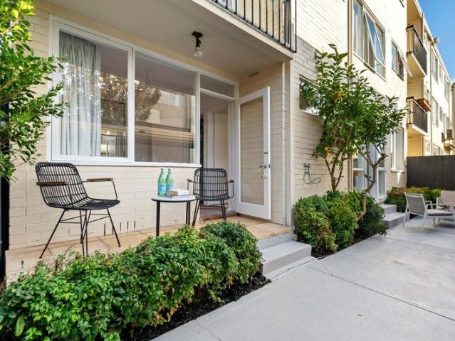 Apartment for rent in Armadale, Melbourne