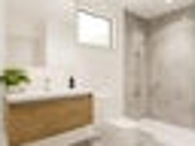 Townhouse for sale in Canterbury