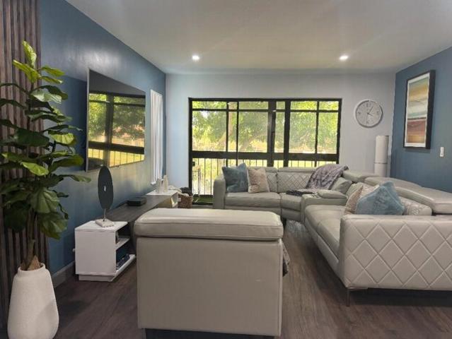 Condo for sale in Greenacres Condo for sale in Greenacres