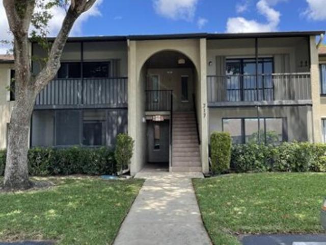 Condo for sale in Greenacres Condo for sale in Greenacres