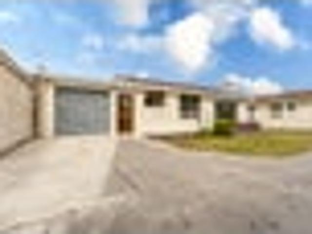 House for sale in Otakou