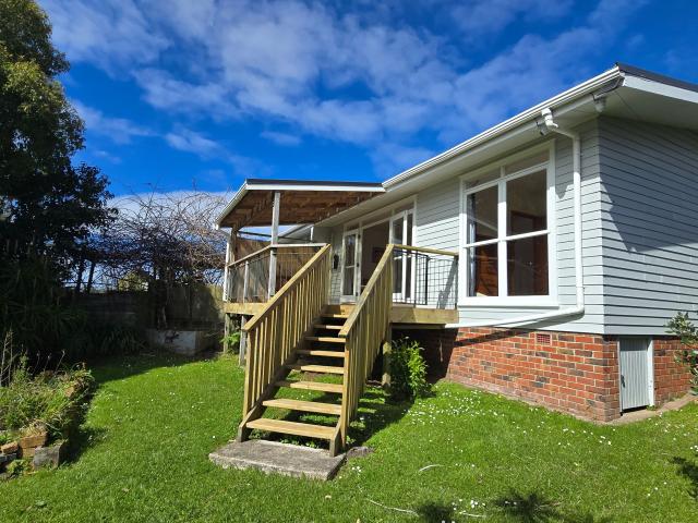 House for rent in New Windsor, Whau
