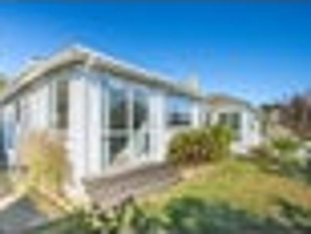 House for sale in Linden, Wellington